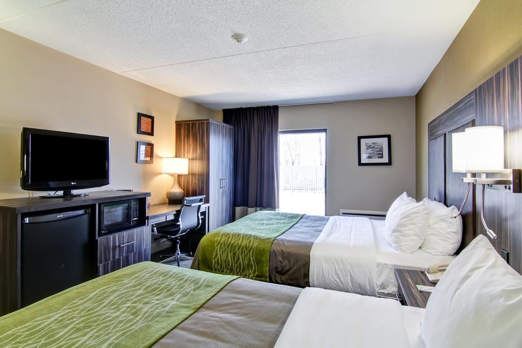 Comfort Inn Sainte-Catherine Exterior foto