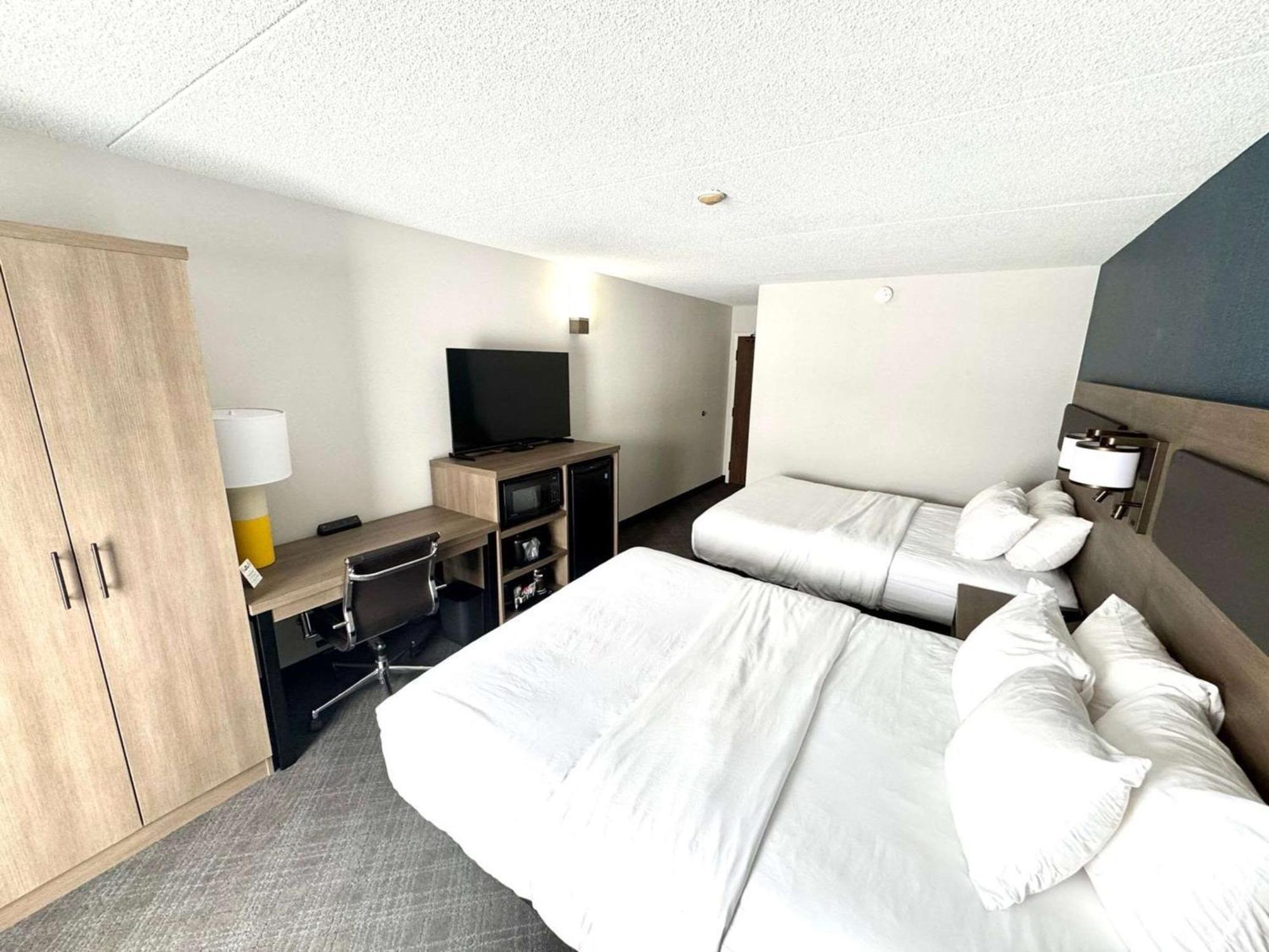 Comfort Inn Sainte-Catherine Exterior foto