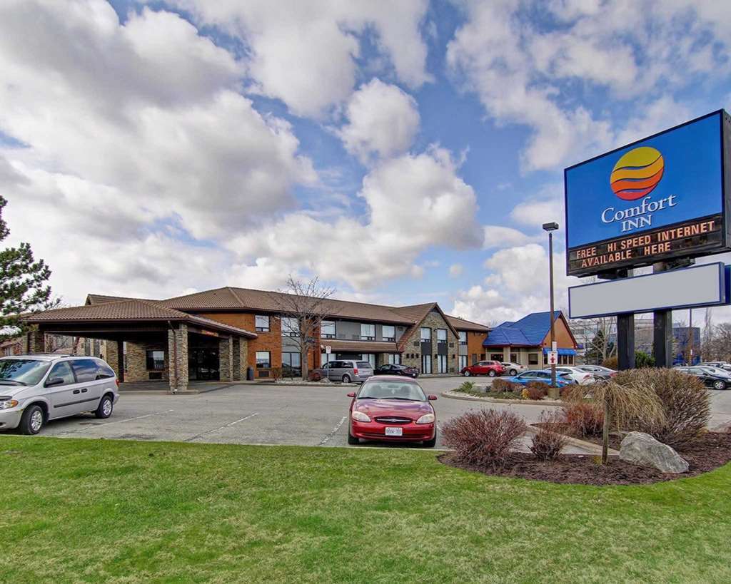Comfort Inn Sainte-Catherine Exterior foto